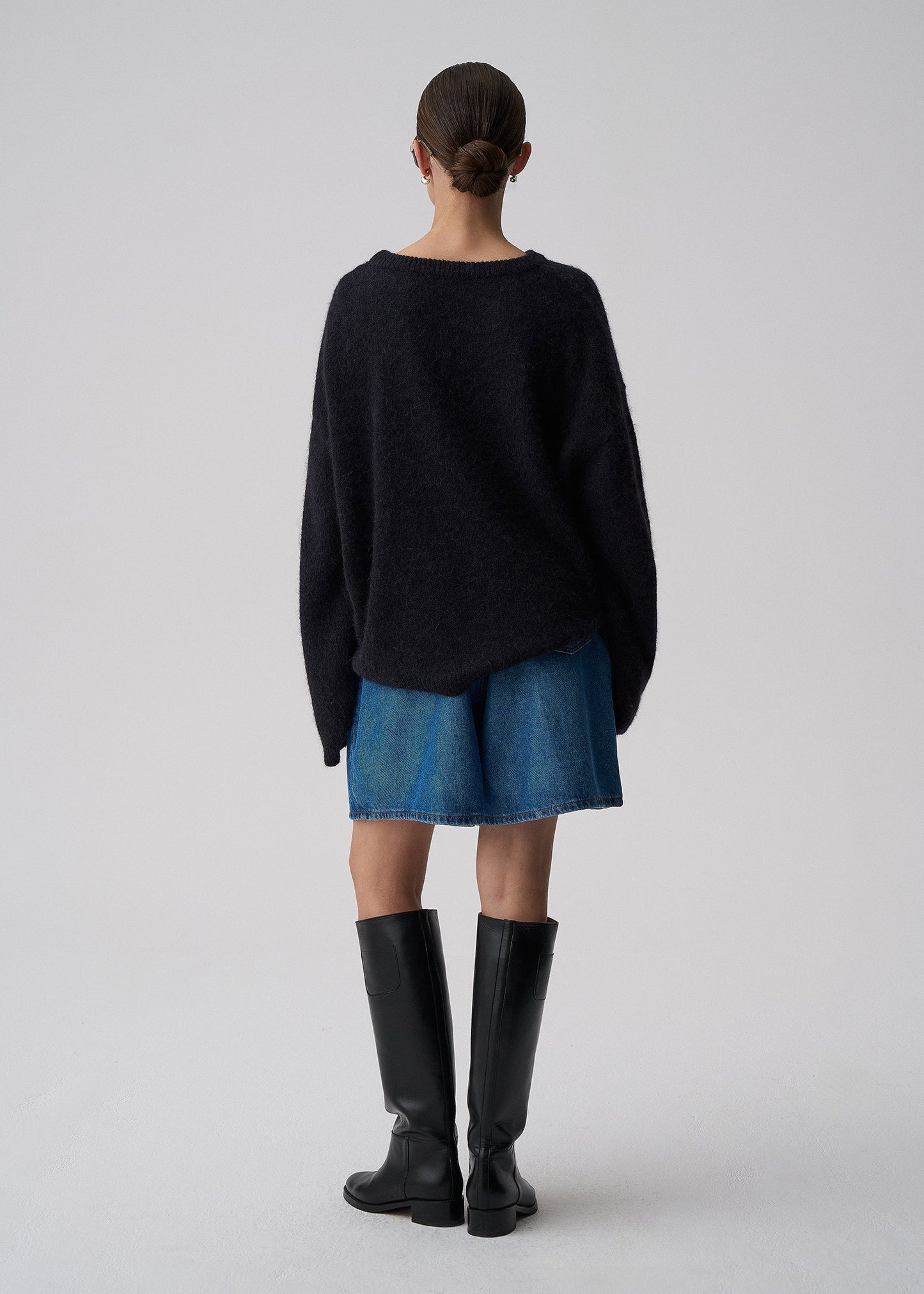 SWETER DIANA GRAPHIT