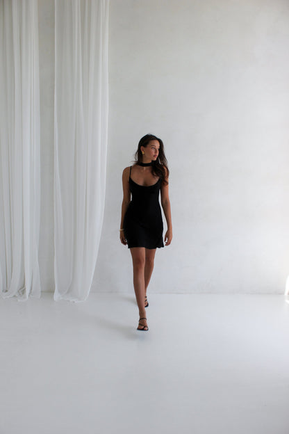 SUKIENKA BREEZE NEW SHORT BLACK