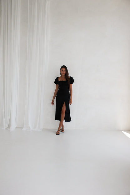 SUKIENKA JULITA ROMANTIC BLACK SATIN