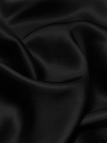 SUKIENKA JULITA ROMANTIC BLACK SATIN